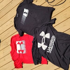 3- XL under armour loose fitting shirts